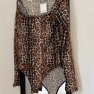 Mangopop Leopard Print Bodysuit size S